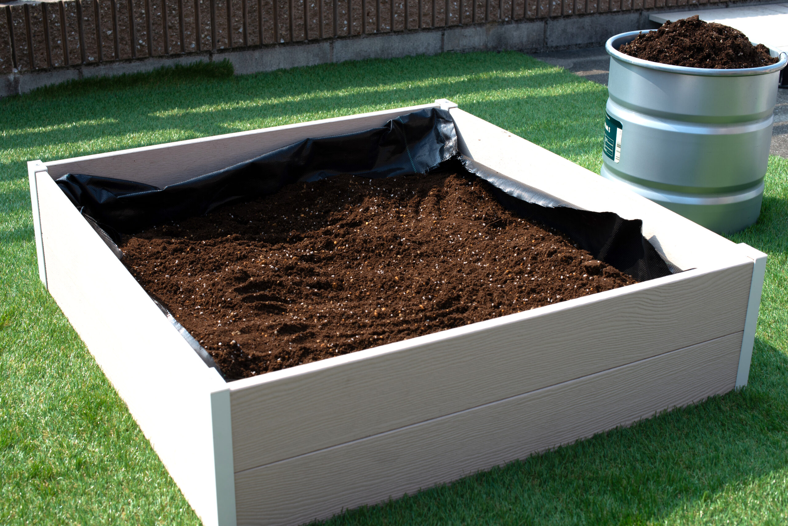 レイズドベッド、屋上、小さな庭、土