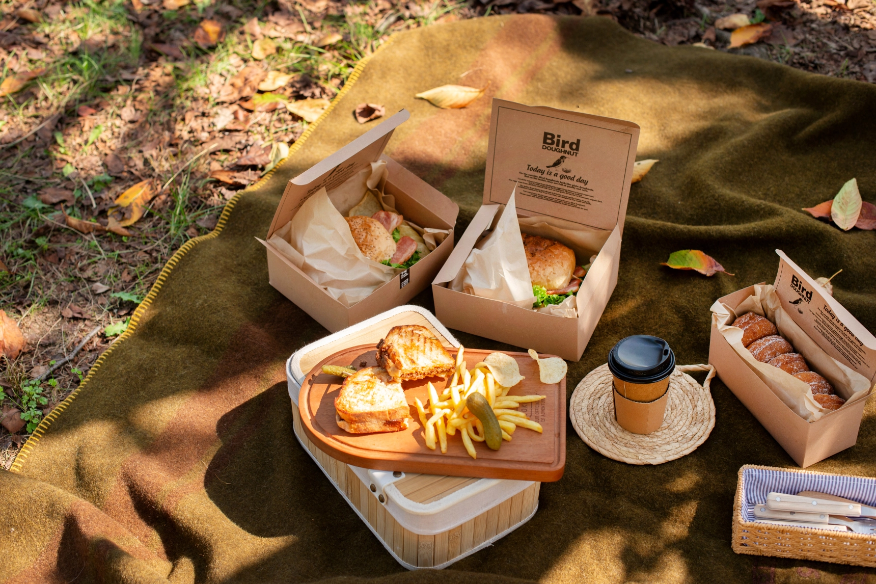 「ウールラグ」で自然とまったり　敷くだけで変わる心地よいひととき